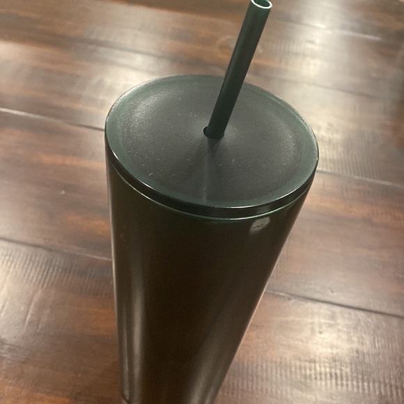 Starbucks Tumbler Cup, Black Green, Cold Cup, 24oz, ( NEW AND NEVER USED ) - Picture 2 of 5